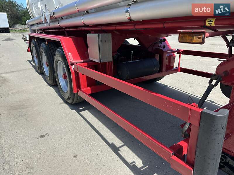 Цистерна напівпричіп GOFA KDV 1994 в Києві
