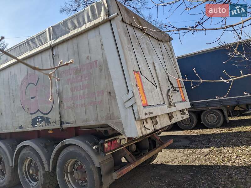 Зерновоз - полуприцеп GRAS GS 2005 в Полтаве фото 3 Зерновоз - полуприцеп GRAS GS 2005 в Полтаве