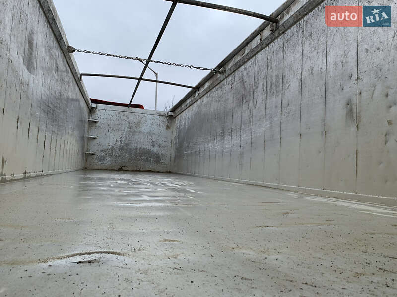 Зерновоз - полуприцеп GRAS GS 2009 в Львове