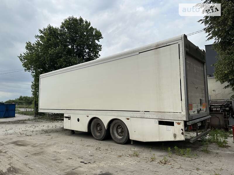 Рефрижератор полуприцеп Gray Adams GA2F 2010 в Львове