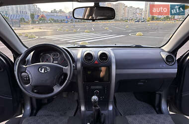 Внедорожник / Кроссовер Great Wall Haval H3 2012 в 