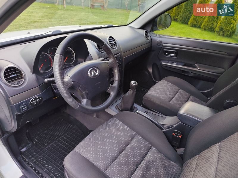 Внедорожник / Кроссовер Great Wall Haval H3 2013 в Кицмани