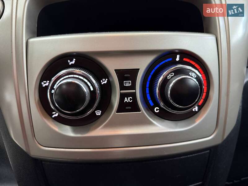 Внедорожник / Кроссовер Great Wall Haval M4 2013 в Киеве