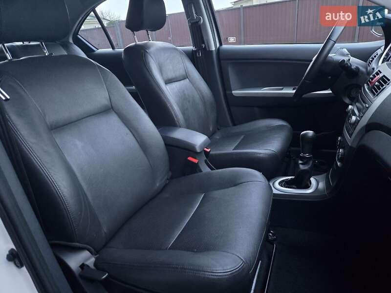 Седан Great Wall Voleex C30 2012 в Дніпрі