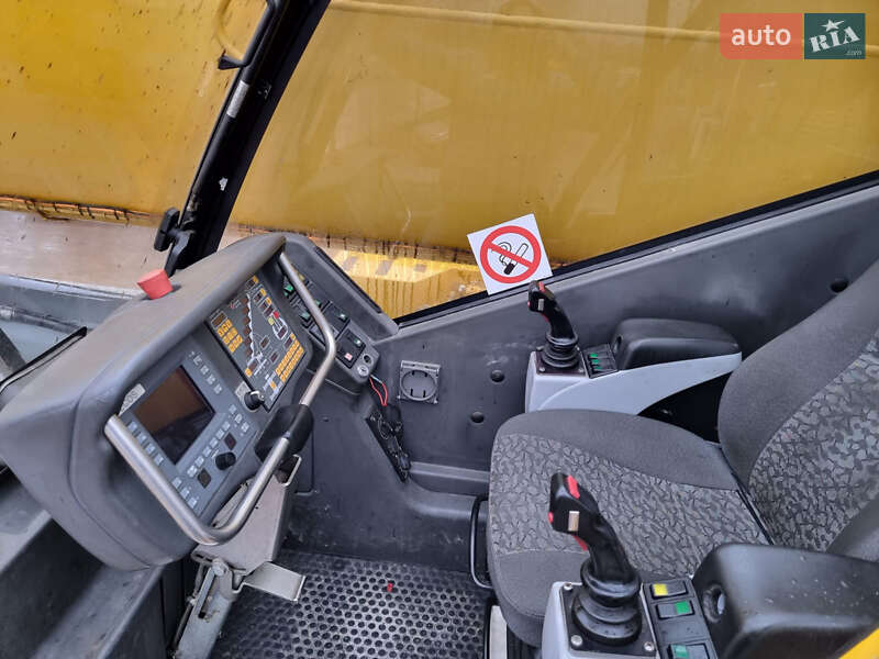 Автокран Grove GMK 2010 в Львові