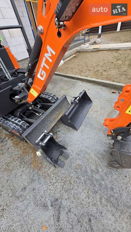Экскаватор погрузчик GTM G-Tex 1800 2024 в Киеве фото 10 Экскаватор погрузчик GTM G-Tex 1800 2024 в Киеве