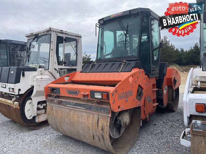 Дорожній каток Hamm DV 90VO 2006 в Києві