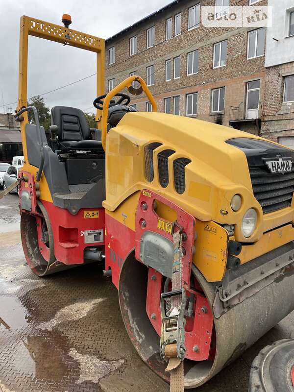 Дорожній каток Hamm HD 10 2010 в Луцьку