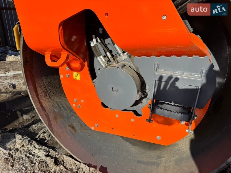 Дорожній каток Hamm HD 110 2021 в Бахмачі