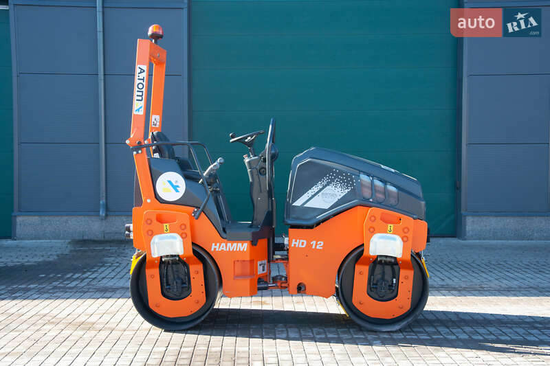 Дорожный каток Hamm HD 12 2010 в Житомире