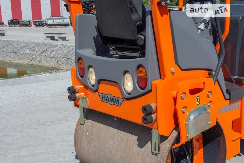 Дорожній каток Hamm HD 2010 в Житомирі