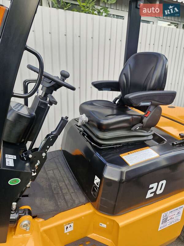 Вилочный погрузчик Hangcha CPCD 2025 в Киеве