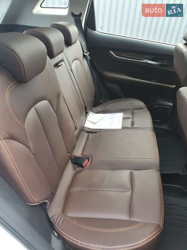 Позашляховик / Кросовер Hanteng X5 2018 в Вараші фото 18 Позашляховик / Кросовер Hanteng X5 2018 в Вараші