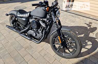 Мотоцикл Кастом Harley-Davidson 883 Iron 2020 в Львові