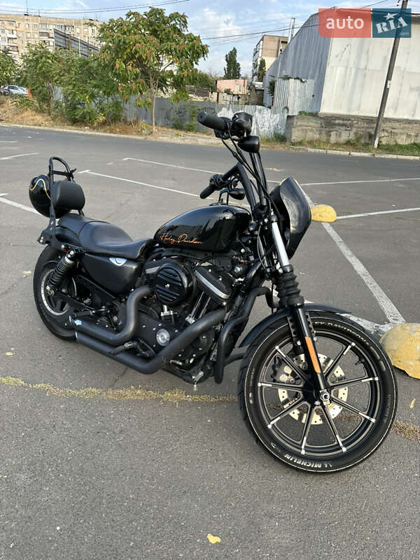 Harley-Davidson 883 Iron 2016