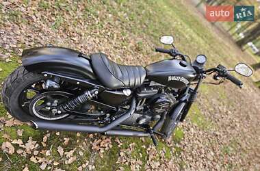 Мотоцикл Кастом Harley-Davidson 883 Iron 2021 в Стрию