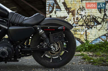 Мотоцикл Круизер Harley-Davidson 883 Iron 2017 в 