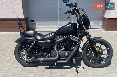 Мотоцикл Круизер Harley-Davidson 883 Iron 2019 в 