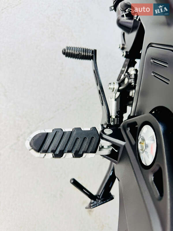 Мотоцикл Чоппер Harley-Davidson 883 Iron 2024 в Одессе