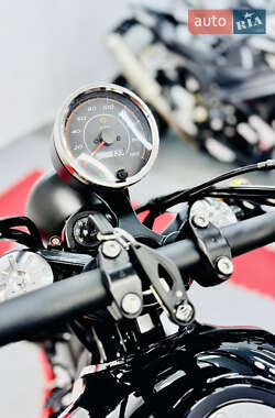 Мотоцикл Чоппер Harley-Davidson 883 Iron 2024 в 