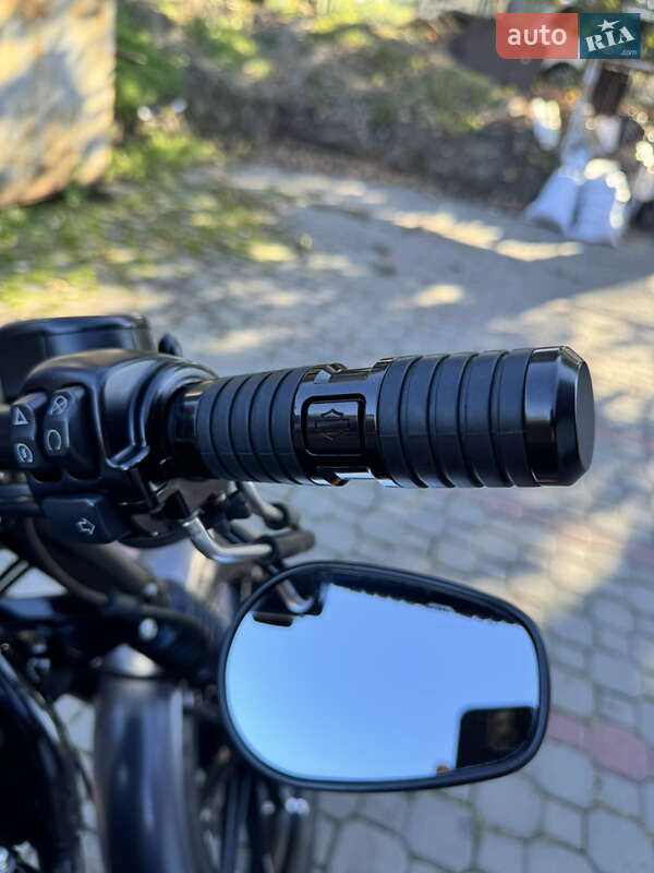 Боббер Harley-Davidson 883 Iron 2017 в Луцьку