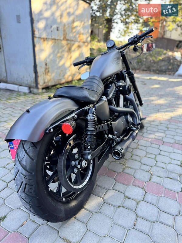 Боббер Harley-Davidson 883 Iron 2017 в Луцьку