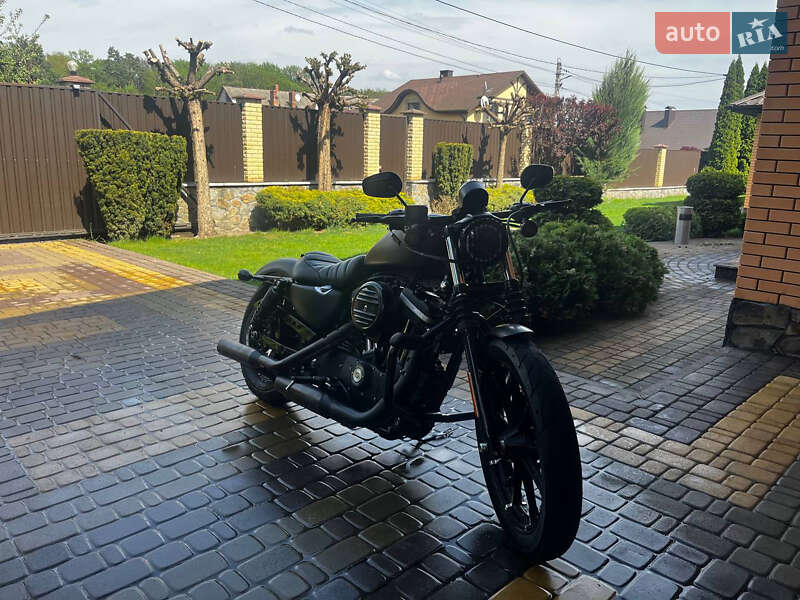 Мотоцикл Чоппер Harley-Davidson 883 Iron 2016 в Виннице