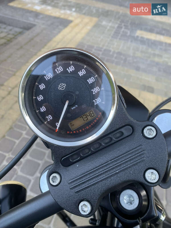 Мотоцикл Чоппер Harley-Davidson 883 Iron 2016 в Виннице