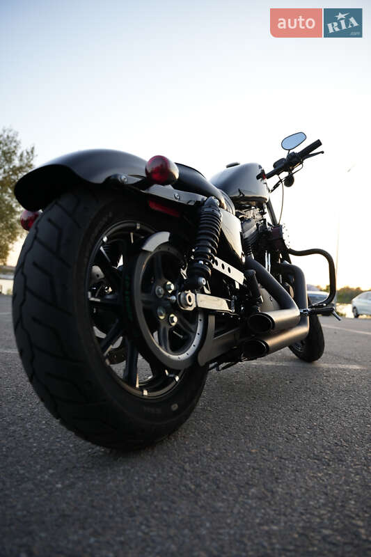 Боббер Harley-Davidson 883 Iron 2019 в Києві