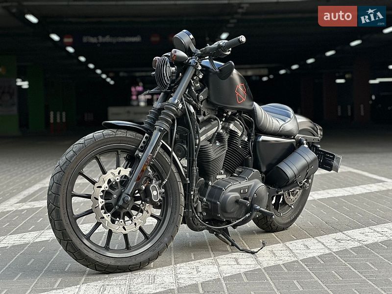 Harley-Davidson 883 Iron 2022
