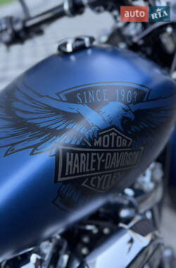 Мотоцикл Круизер Harley-Davidson Breakout 2018 в 