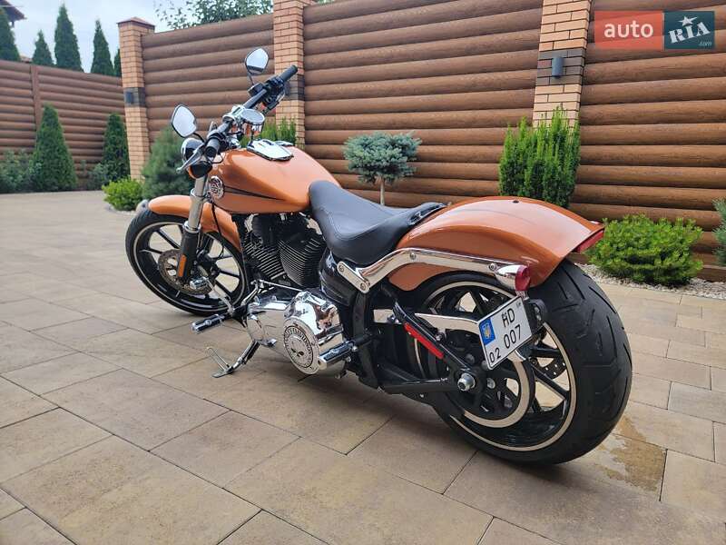 Мотоцикл Чоппер Harley-Davidson Breakout 2014 в Виннице