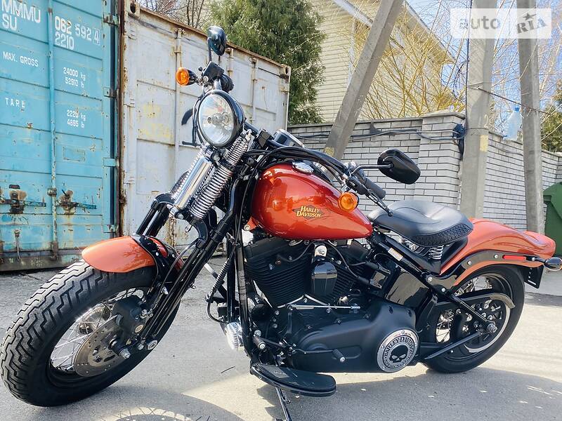 Мотоцикл Чоппер Harley-Davidson Cross Bones 2011 в Киеве