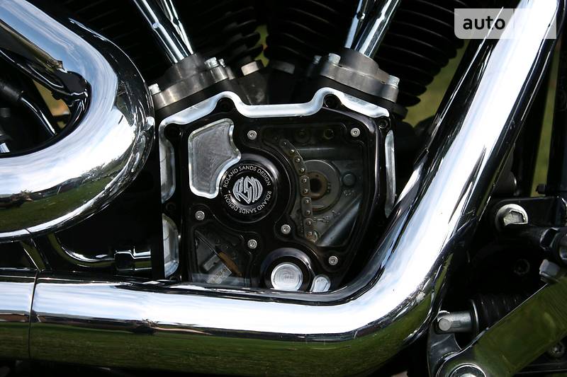 Мотоцикл Чоппер Harley-Davidson Custom 2006 в Киеве