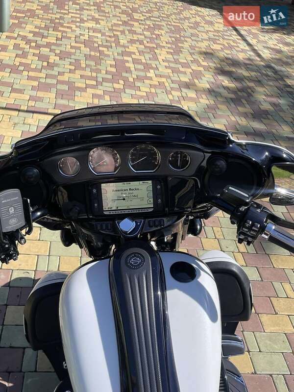 Мотоцикл Туризм Harley-Davidson CVO Street Glide 2016 в Харкові