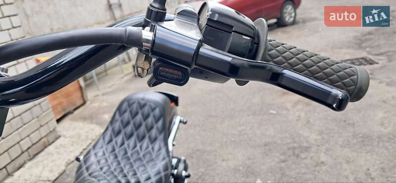 Мотоцикл Круізер Harley-Davidson Dyna Super Glide 2003 в Києві