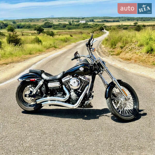 Мотоцикл Чоппер Harley-Davidson Dyna Wide Glide 2011 в 