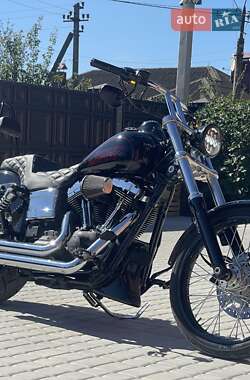 Мотоцикл Круизер Harley-Davidson Dyna Wide Glide 2015 в 