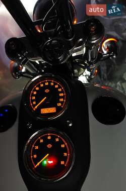 Мотоцикл Кастом Harley-Davidson Dyna 2017 в 