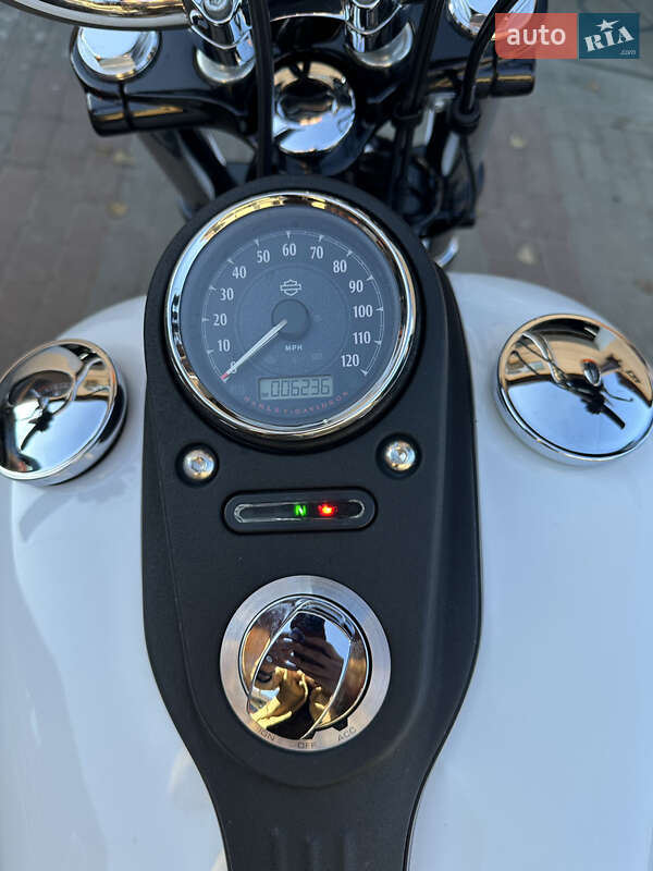 Мотоцикл Круизер Harley-Davidson Dyna 2016 в Львове