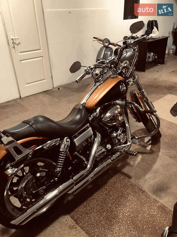 Мотоцикл Классик Harley-Davidson Dyna 2007 в Львове фото 16 Мотоцикл Классик Harley-Davidson Dyna 2007 в Львове