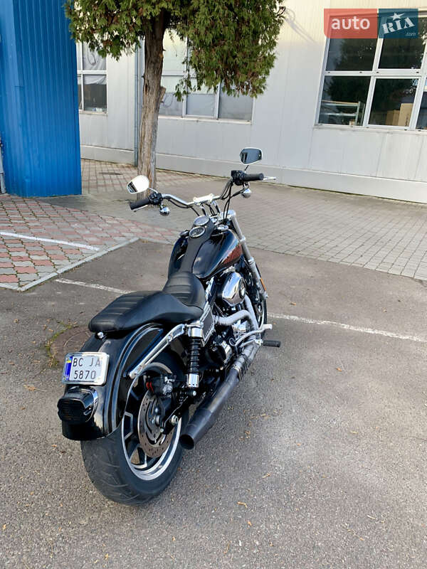 Мотоцикл Круізер Harley-Davidson Dyna 2015 в Львові