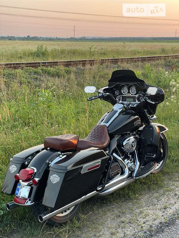 Мотоцикл Круізер Harley-Davidson Electra Glide 2012 в Львові