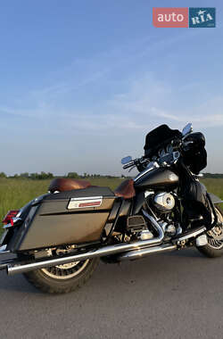 Мотоцикл Круизер Harley-Davidson Electra Glide 2012 в 