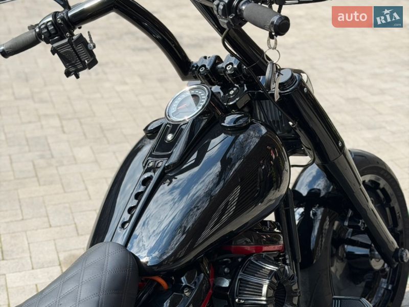 Мотоцикл Кастом Harley-Davidson Fat Boy 2018 в Одессе