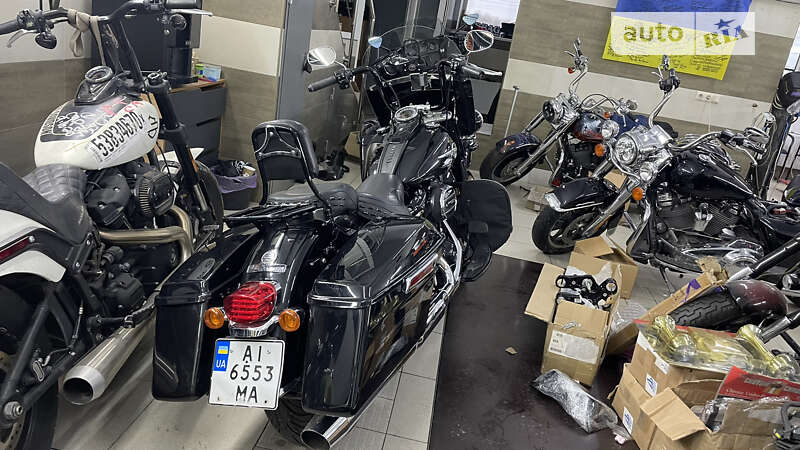 Мотоцикл Классик Harley-Davidson FLHCS 2018 в Киеве