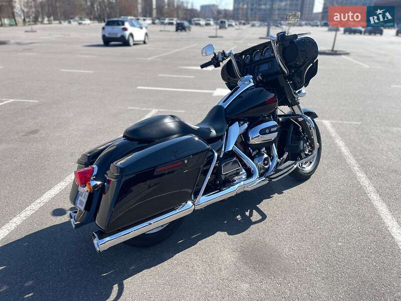 Мотоцикл Круизер Harley-Davidson FLHTC 2019 в Киеве