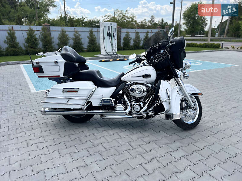 Мотоцикл Круізер Harley-Davidson FLHTCU Ultra Classic Electra Glide 2012 в Вінниці