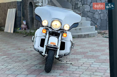 Мотоцикл Круизер Harley-Davidson FLHTCU Ultra Classic Electra Glide 2012 в 