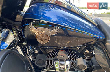 Мотоцикл Круизер Harley-Davidson FLHTCU Ultra Classic Electra Glide 2018 в 